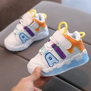 Meninas meninos sapatos esportivos sapatos de bebê da criança antiderrapante tênis casuais sapatos macios para crianças meninas do bebê crianças sapatos ao ar livre